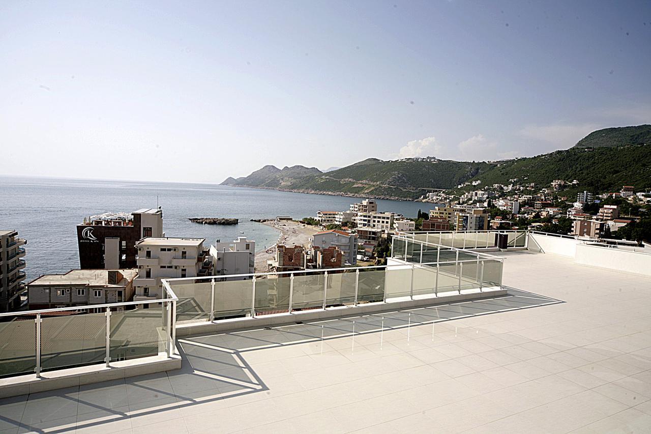 Sea Star Apartment Dobra Voda Exteriér fotografie